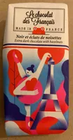 Noir et éclats de noisette