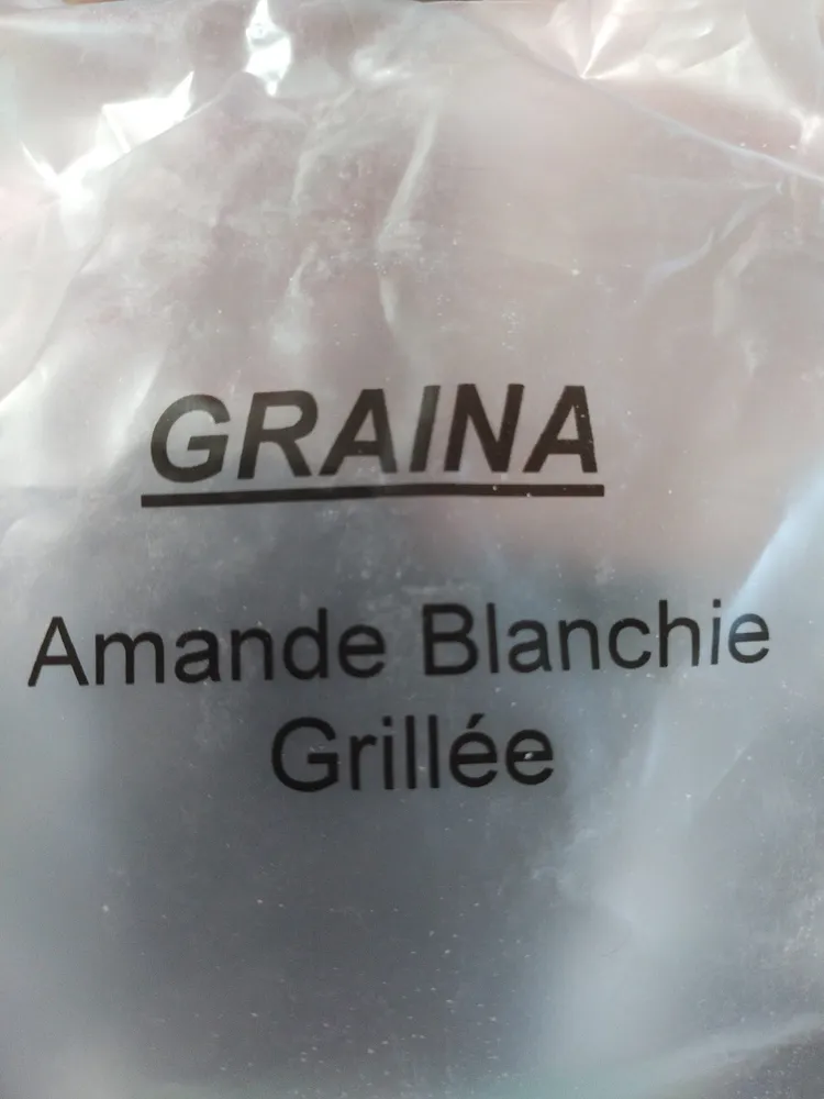 Amandes blanchies grillées