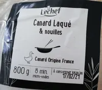 Canard laqué et nouilles