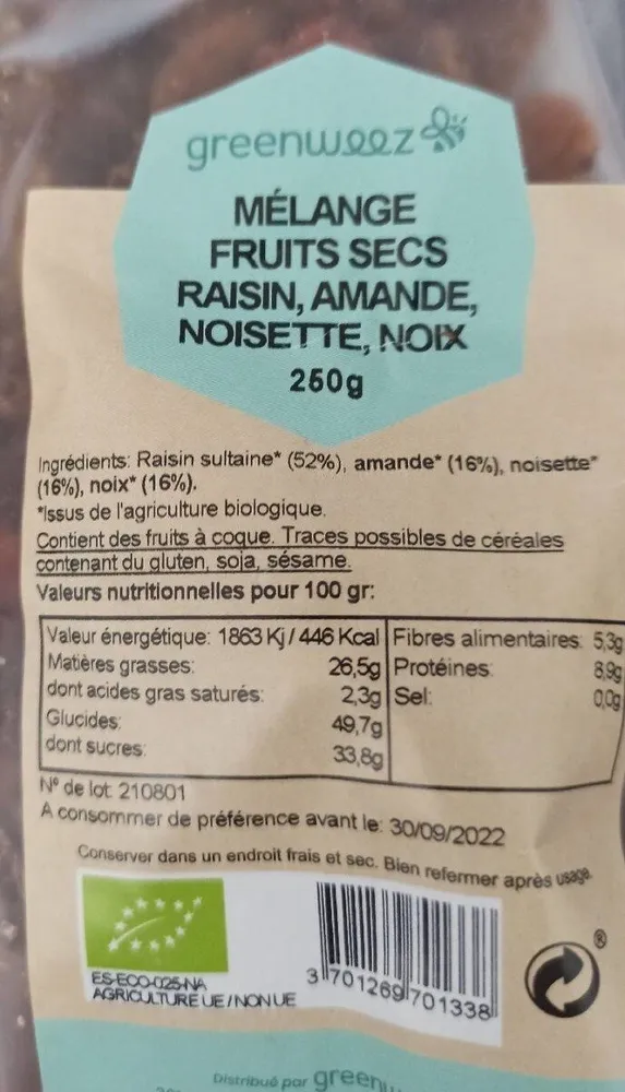 Mélange fruits secs raisin noix noisettes amandes