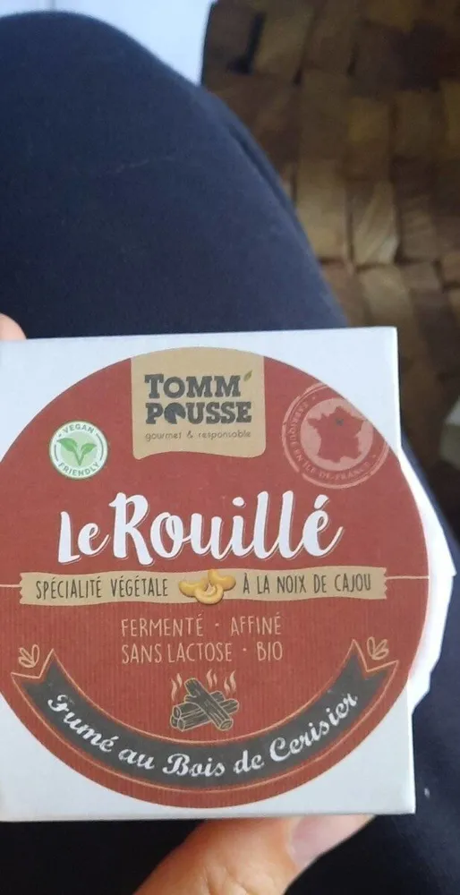 Le rouillé bois de cerisier vegan