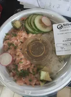 Poke bowl lomi