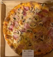 Pizza Regina