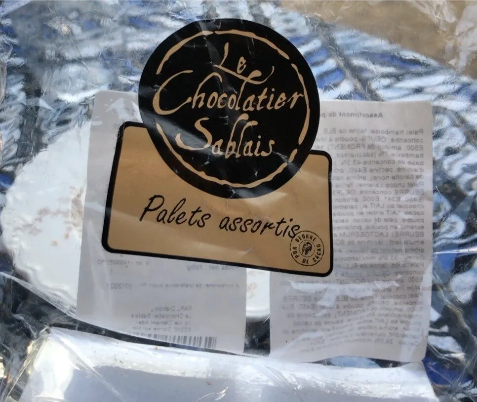 Palets assortis