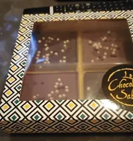 Plaques de chocolat noir et lait