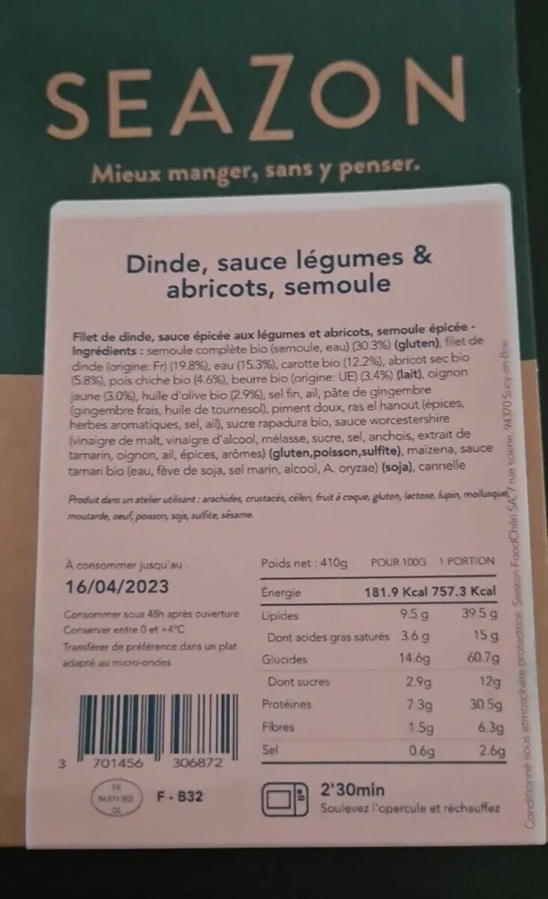 Dinde, sauce légumes & abricots, semoule