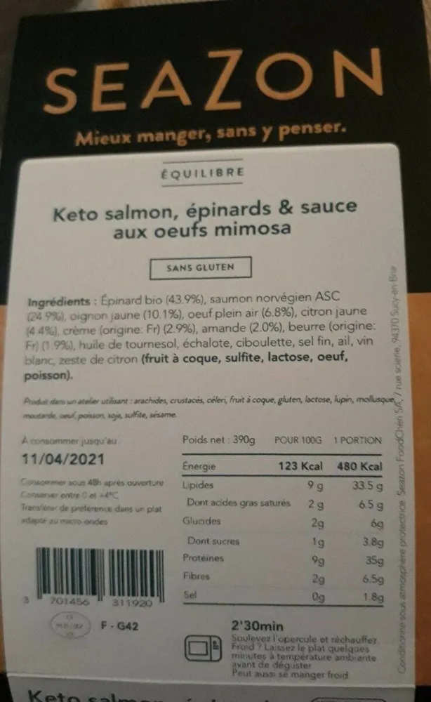 Keto salmon, épinards & sauce aux œufs mimosa