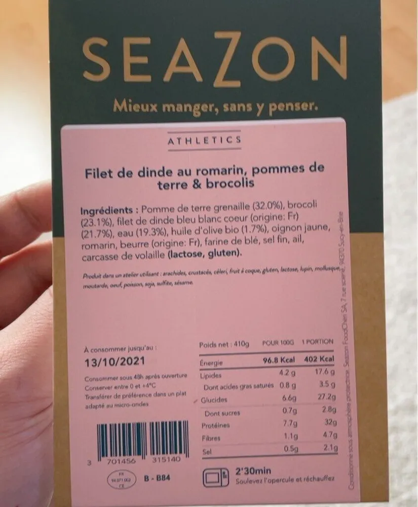 Filet de dinde au romarin pomme de terre et brocolie