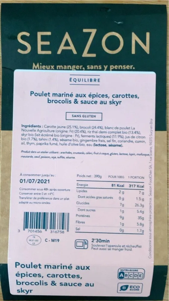 Poulet mariné aux épices, carottes brocolis et sauce au skyr