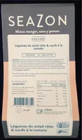 Légumes du soleil rôtis et oeufs à la tomate