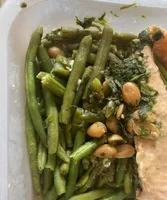 Saumon  sauce  peanuts & haricots  verts