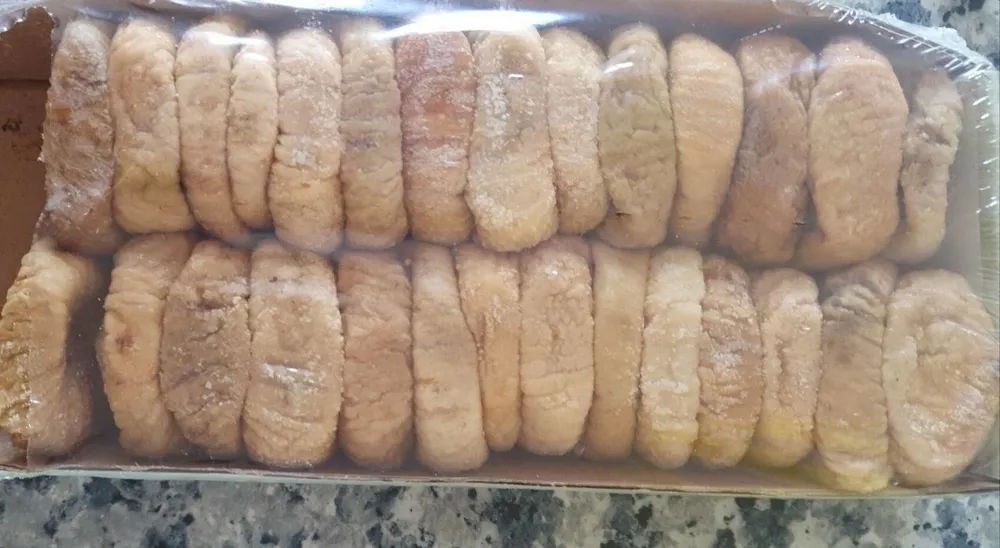 Dried figs
