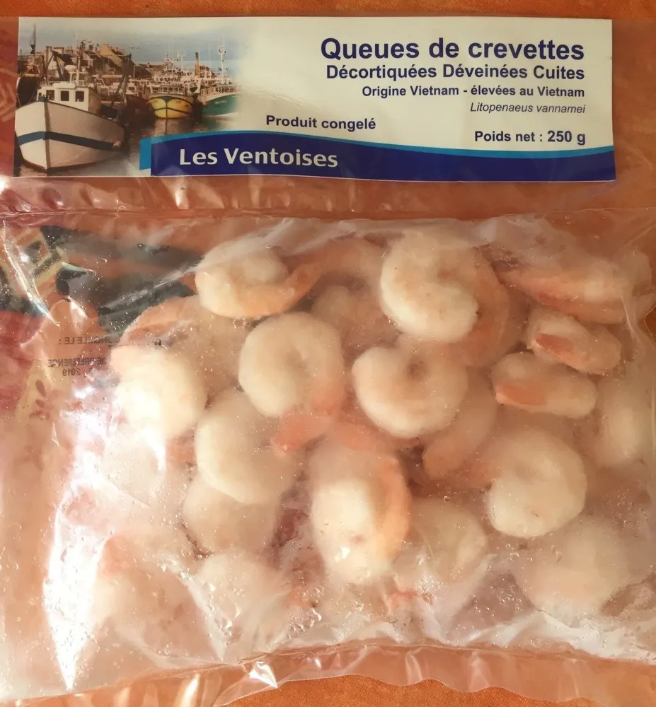 Queues de crevettes decortiquées déveinées cuite