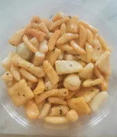 Mélange impérial (rice crackers)