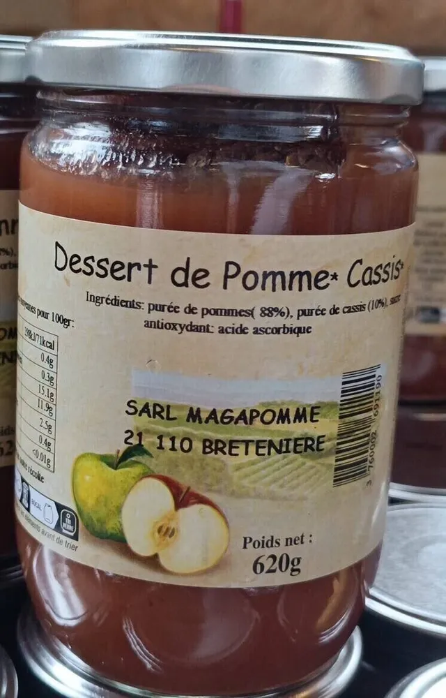 Dessert de pomme cassis