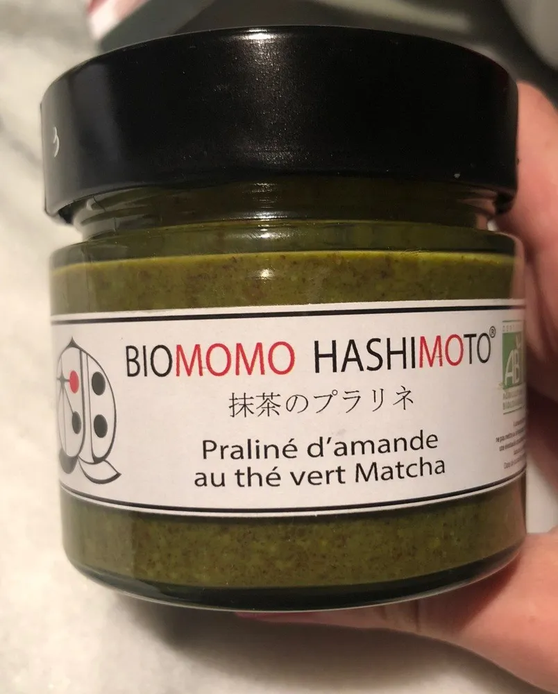 Praliné d'amande au thé vert Matcha