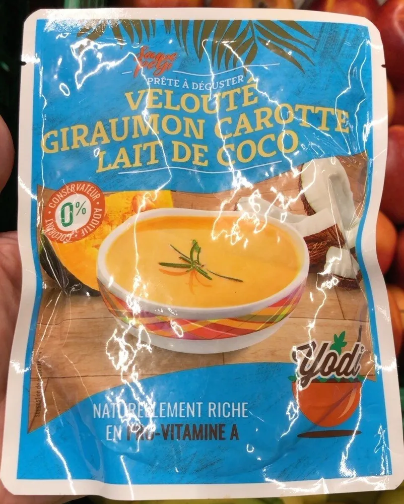 Veloute giraumon carotte lait de coco