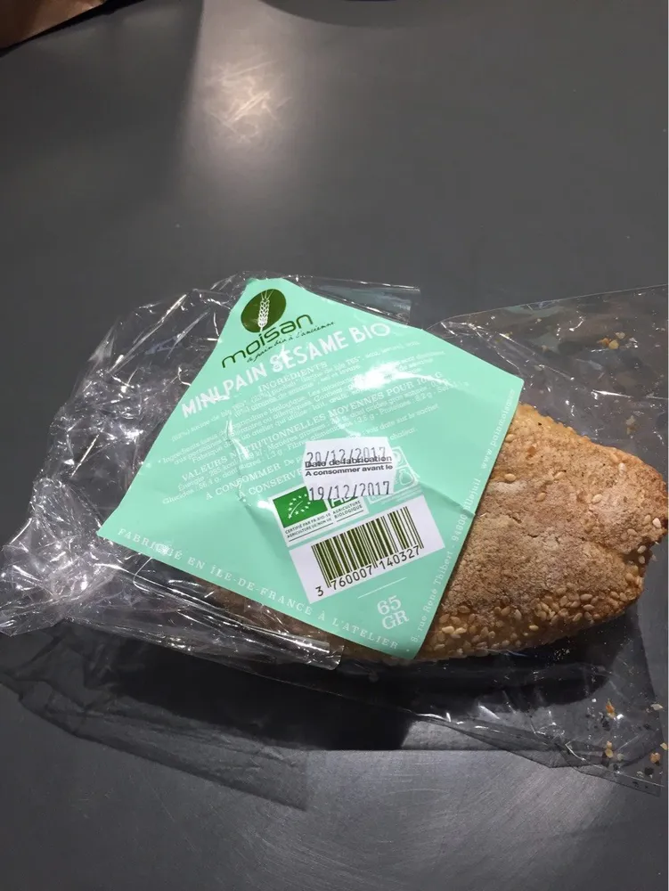 Petit Pain au Sésame