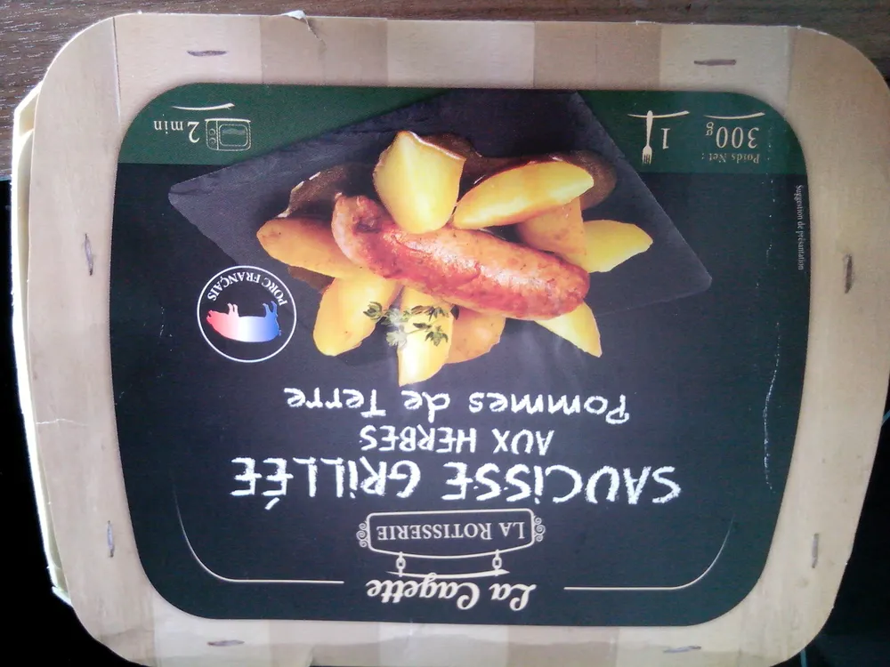 Saucisses grillées aux herbes pommes de terre