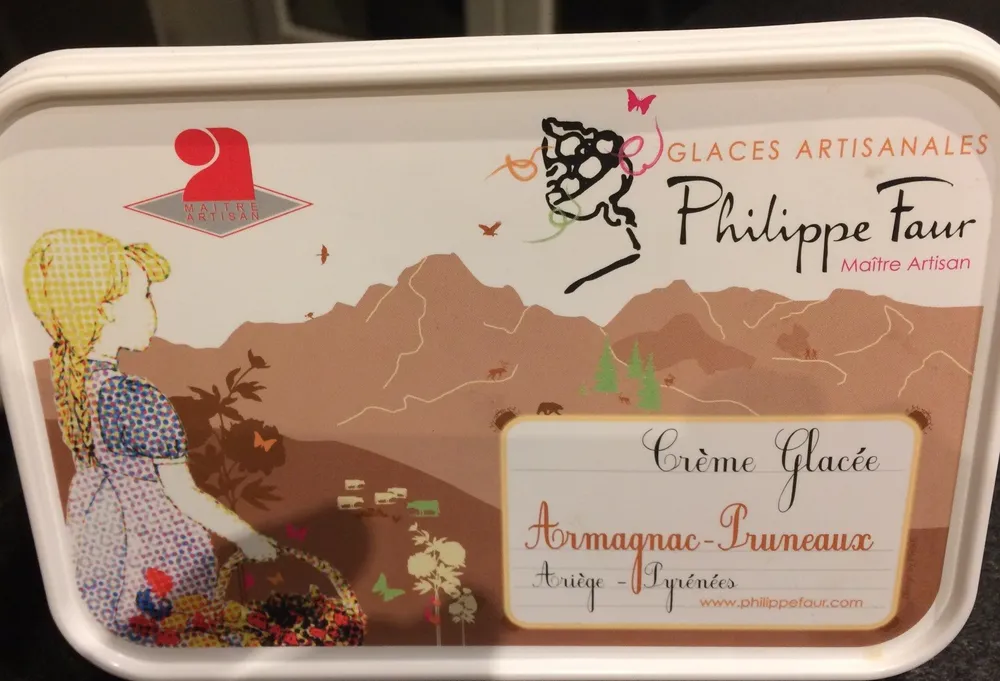 Creme glacee Armagnac-Pruneaux