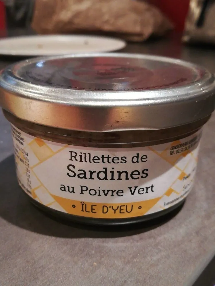 Rillettes de sardines au poivre vert