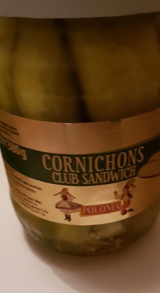 Cornichons club sandwich
