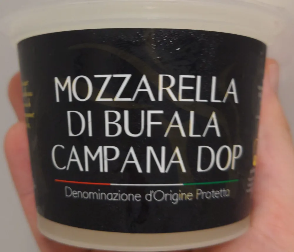 Mozarella di Bufala campana dop