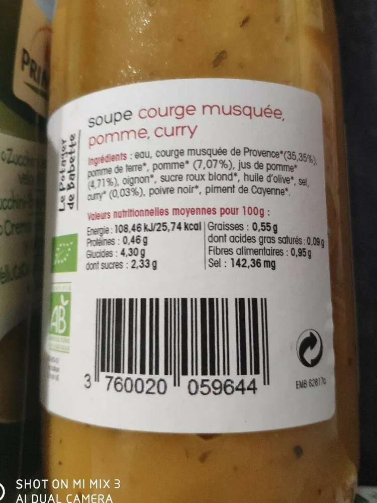 Soupe, courge musquée, pomme, curry