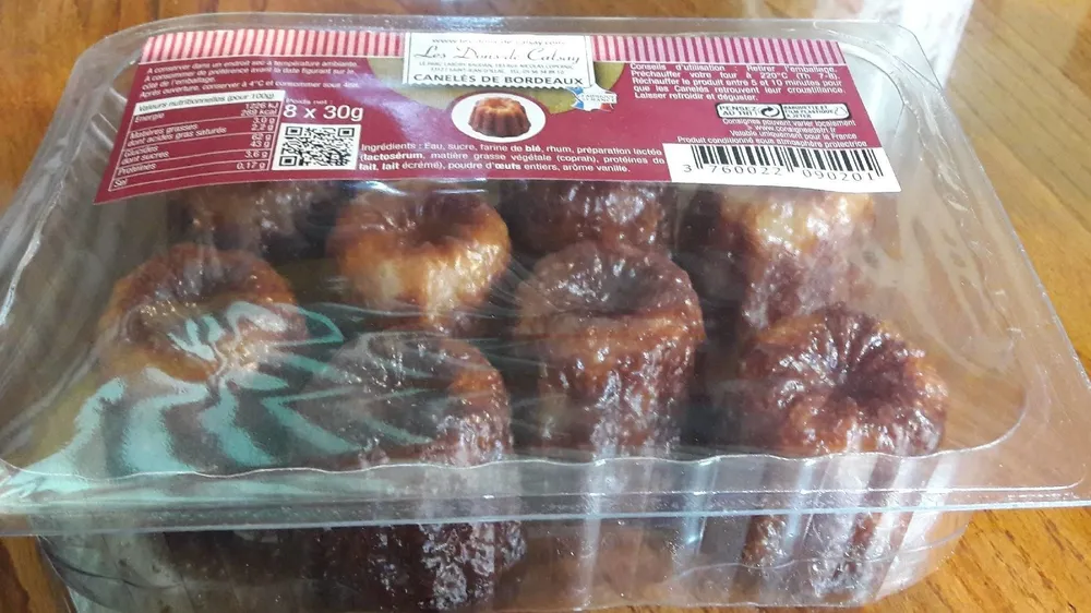 Canelés de Bordeaux