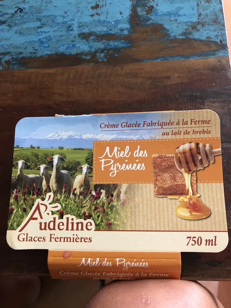 Glace fermiere au miel des Pyrenées