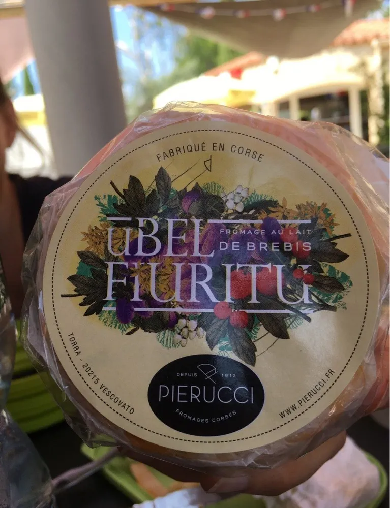Ubel fiuritu