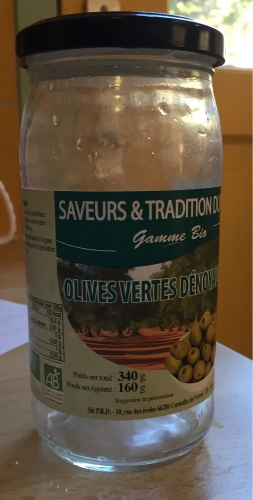 Olives vertes denoyautées