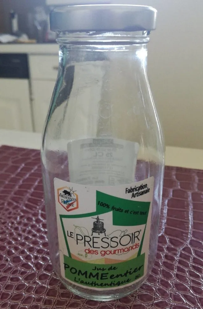 Pur jus de pomme non filtré