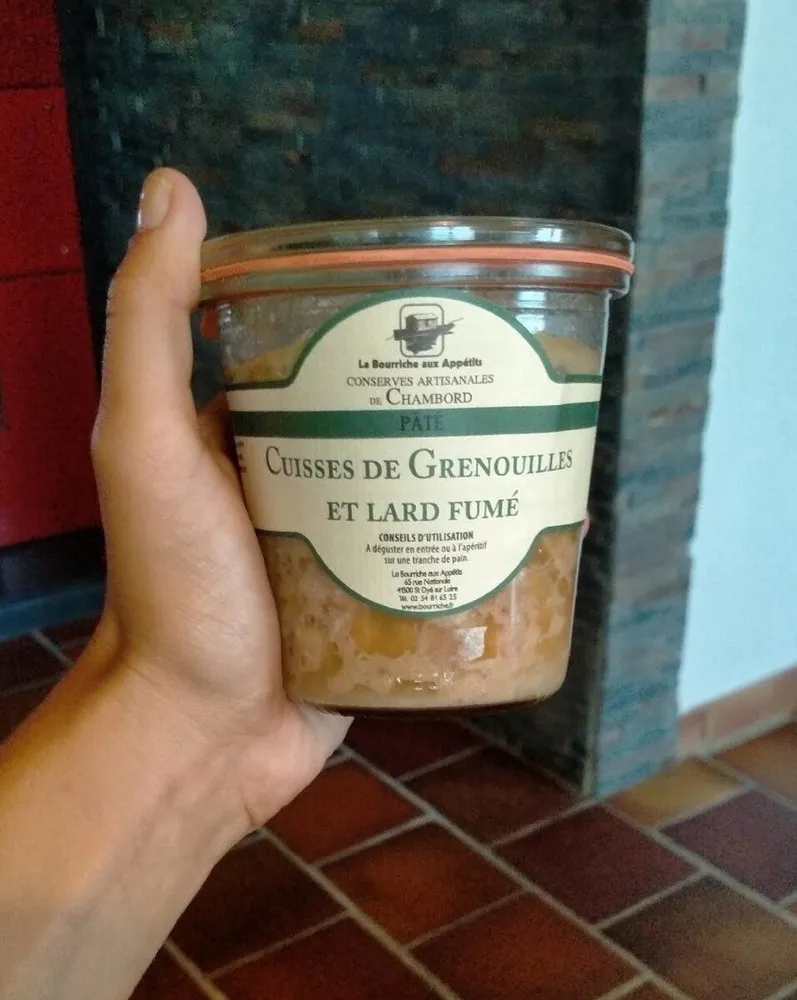 Cuisse de grenouille et lard fumé