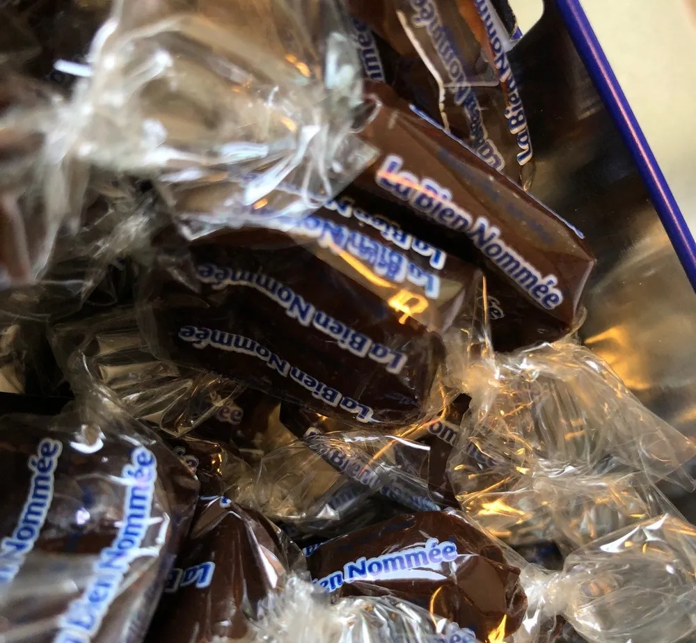 Caramels de Belle ile en met au chocolat noir