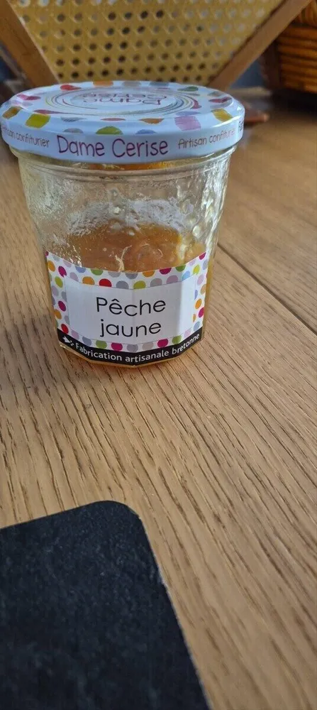 Pêche jaune