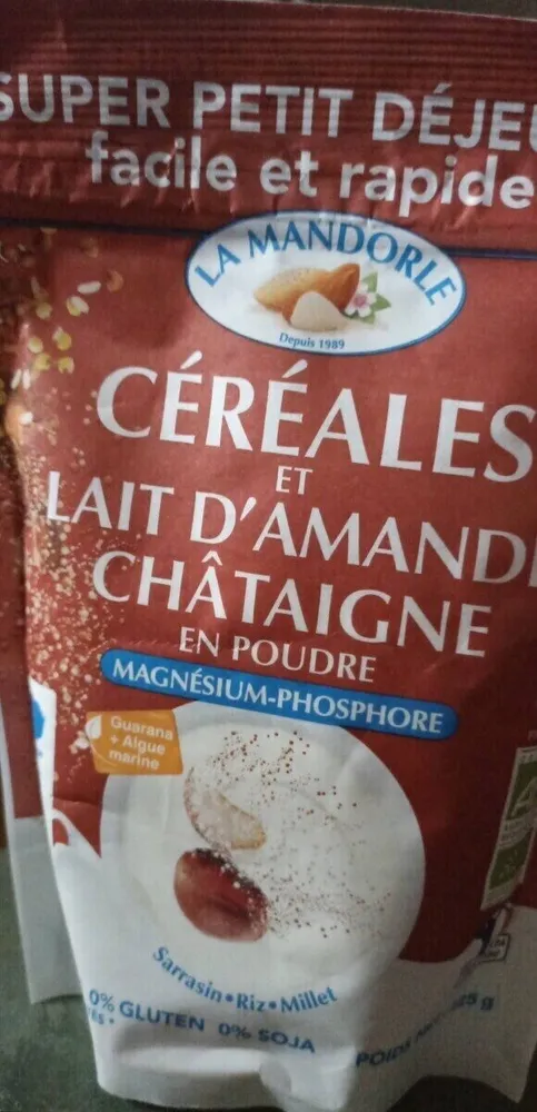 Céréales et lait d'amande châtaigne en poudre