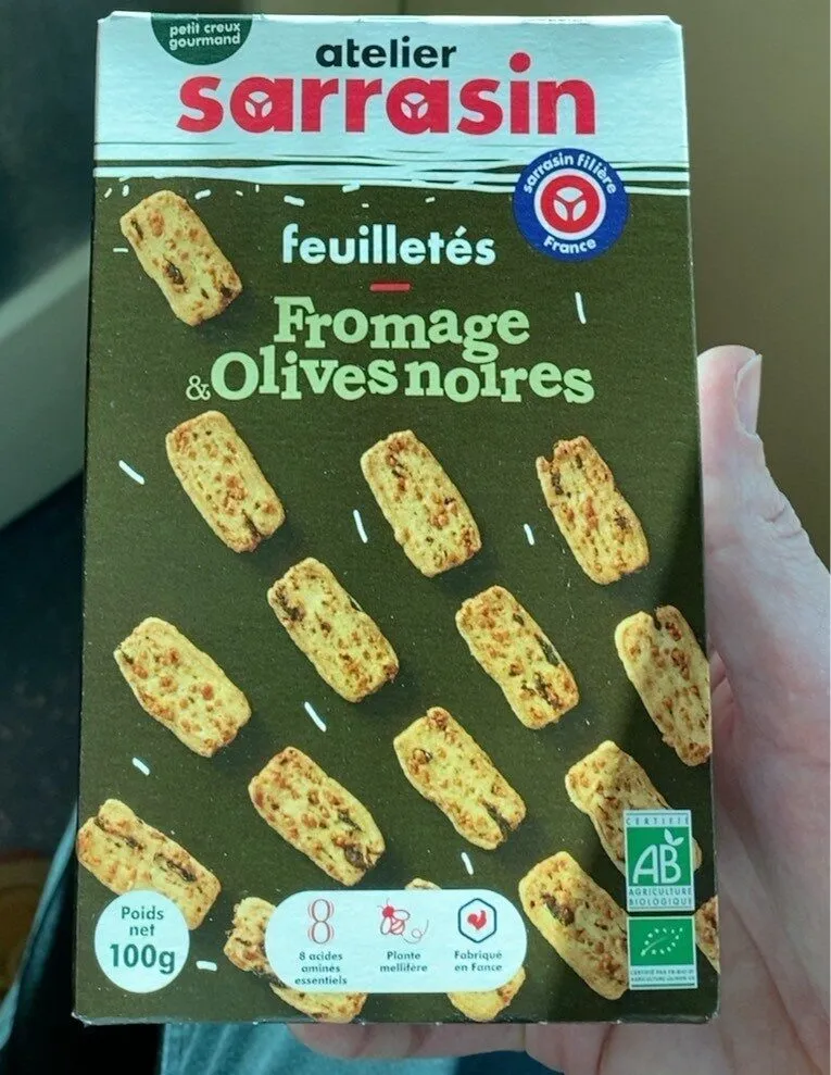 Feuilletes fromage et olives noires