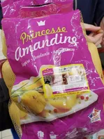 Pomme de terre de consommation a chair ferme vapeur blanch