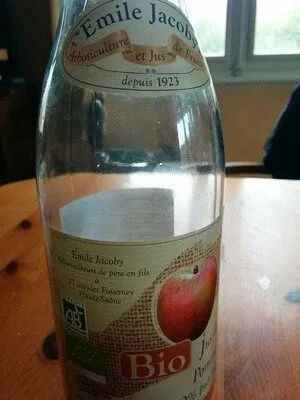 Jus de pomme 100 % pur jus