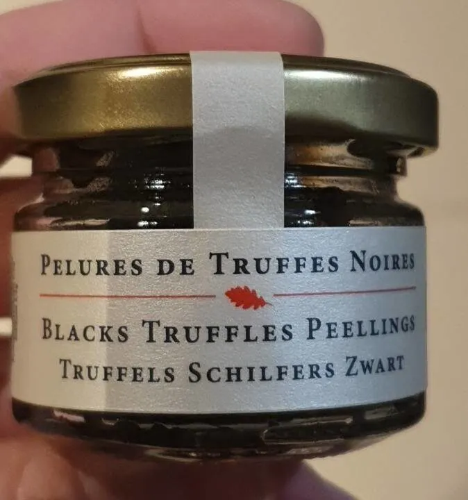 Pelures de truffes noires