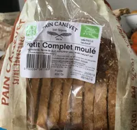 Petit complet moulé