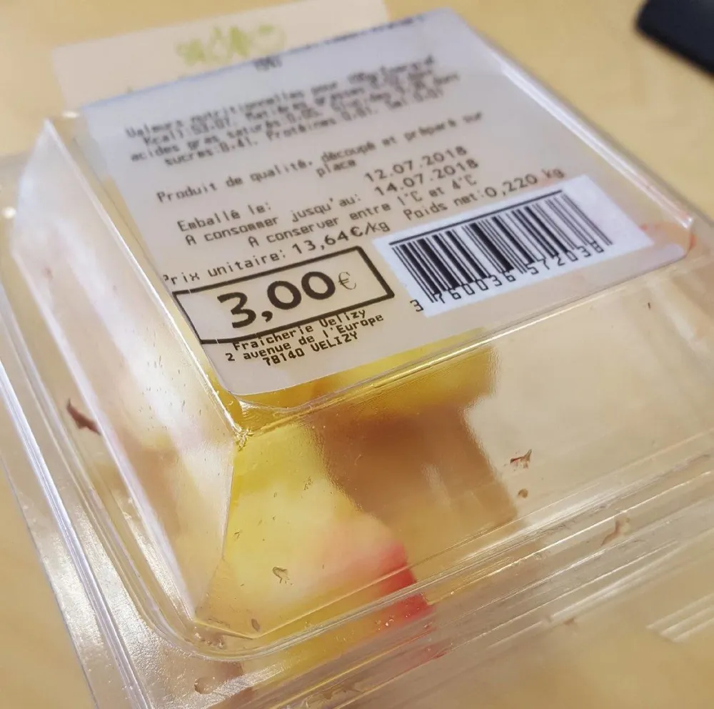 Ananas Kiwis Fraises découpés
