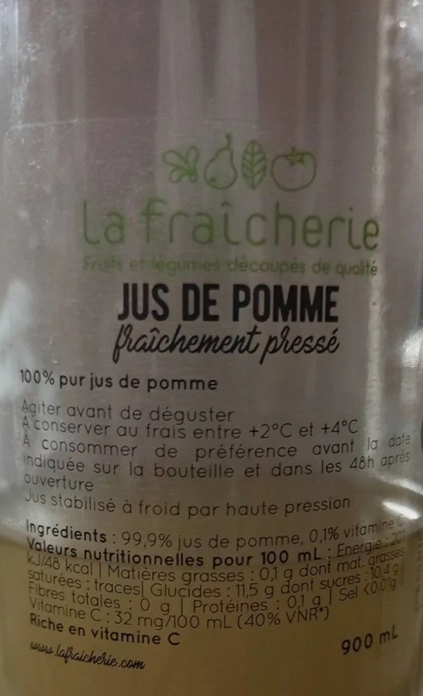 Jus de pomme fraîchement pressé