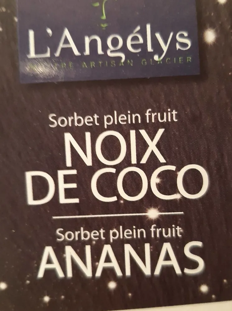 Buche noix coco ananas