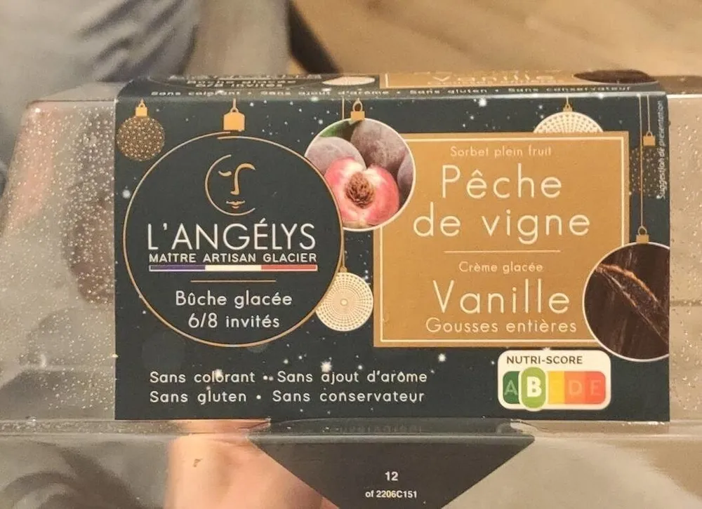 bûche glacée pêche de vigne vanille