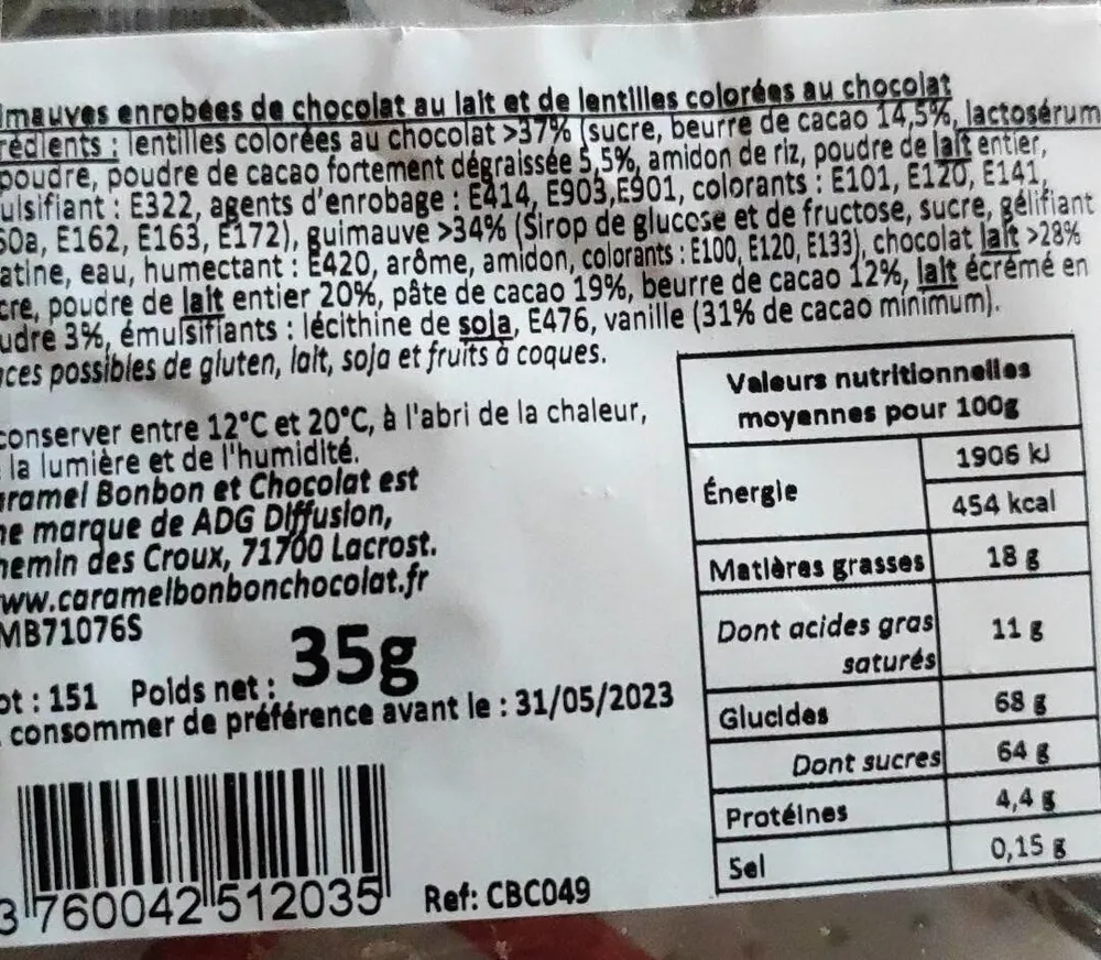 Guimauves enrobées de chocolat au lait