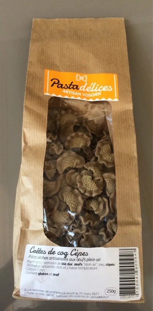 Crêtes de coq cèpes