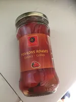 Poivrons rouges entiers grillés