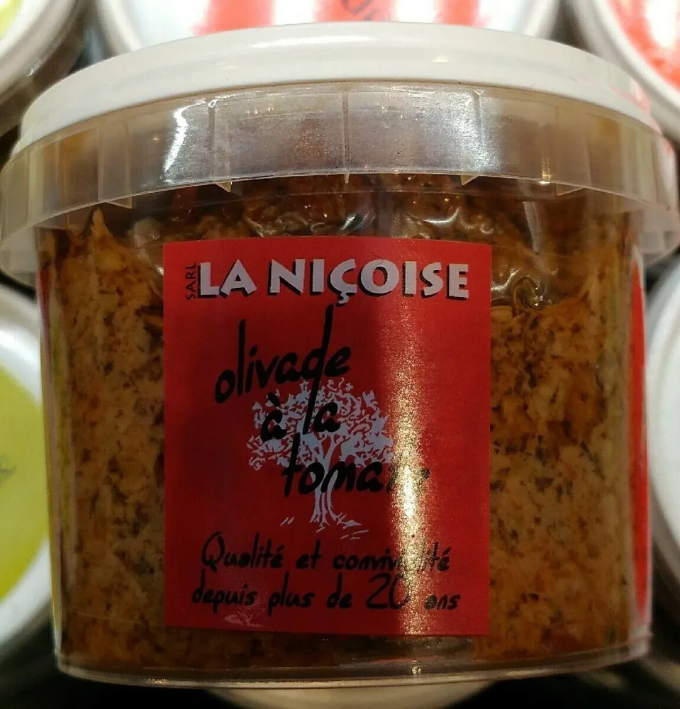 Olivade à la tomate